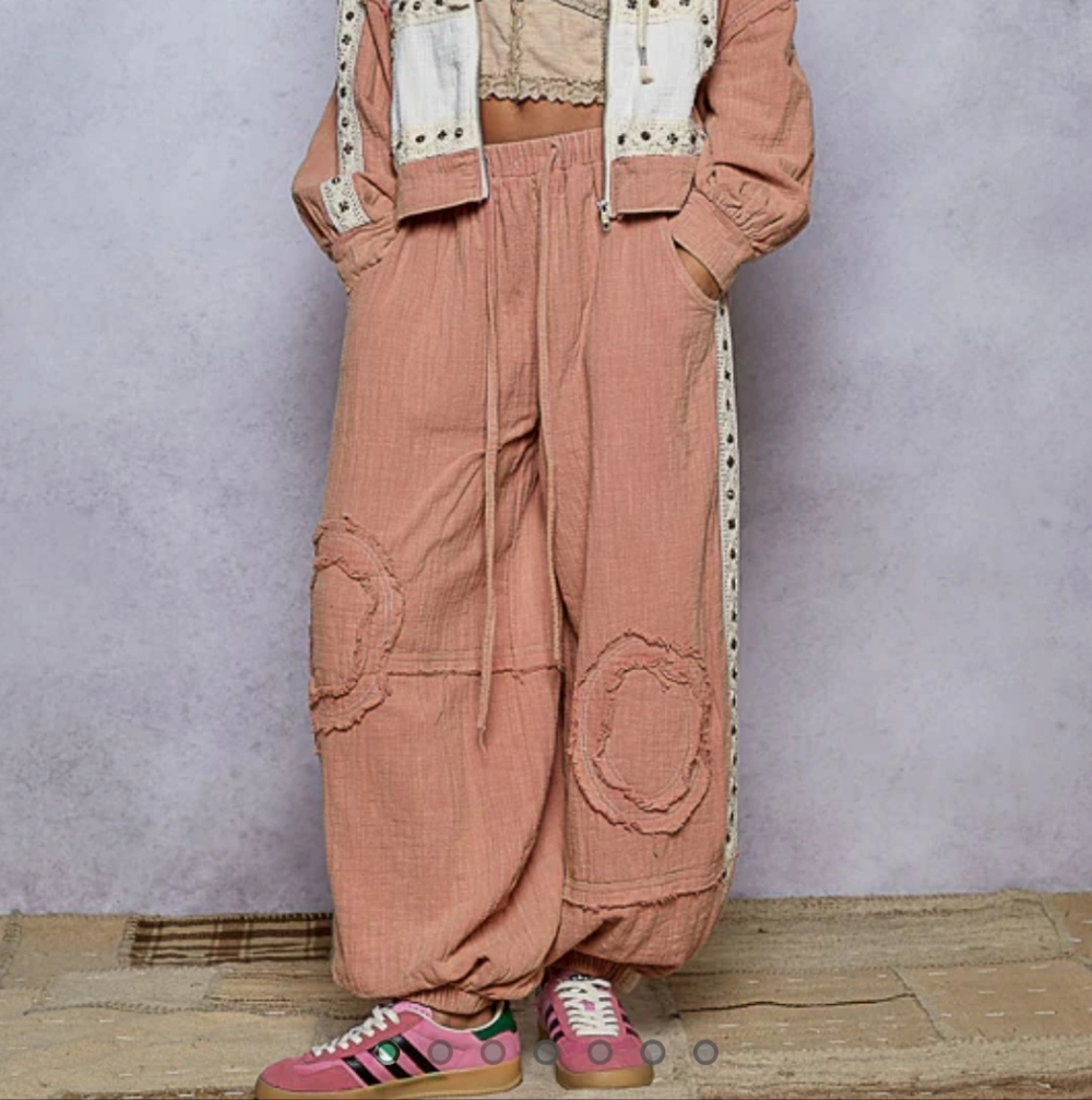 NEW!!! POL Women's Pink Joggers, Sz Large, NWT - Picture 3 of 3
